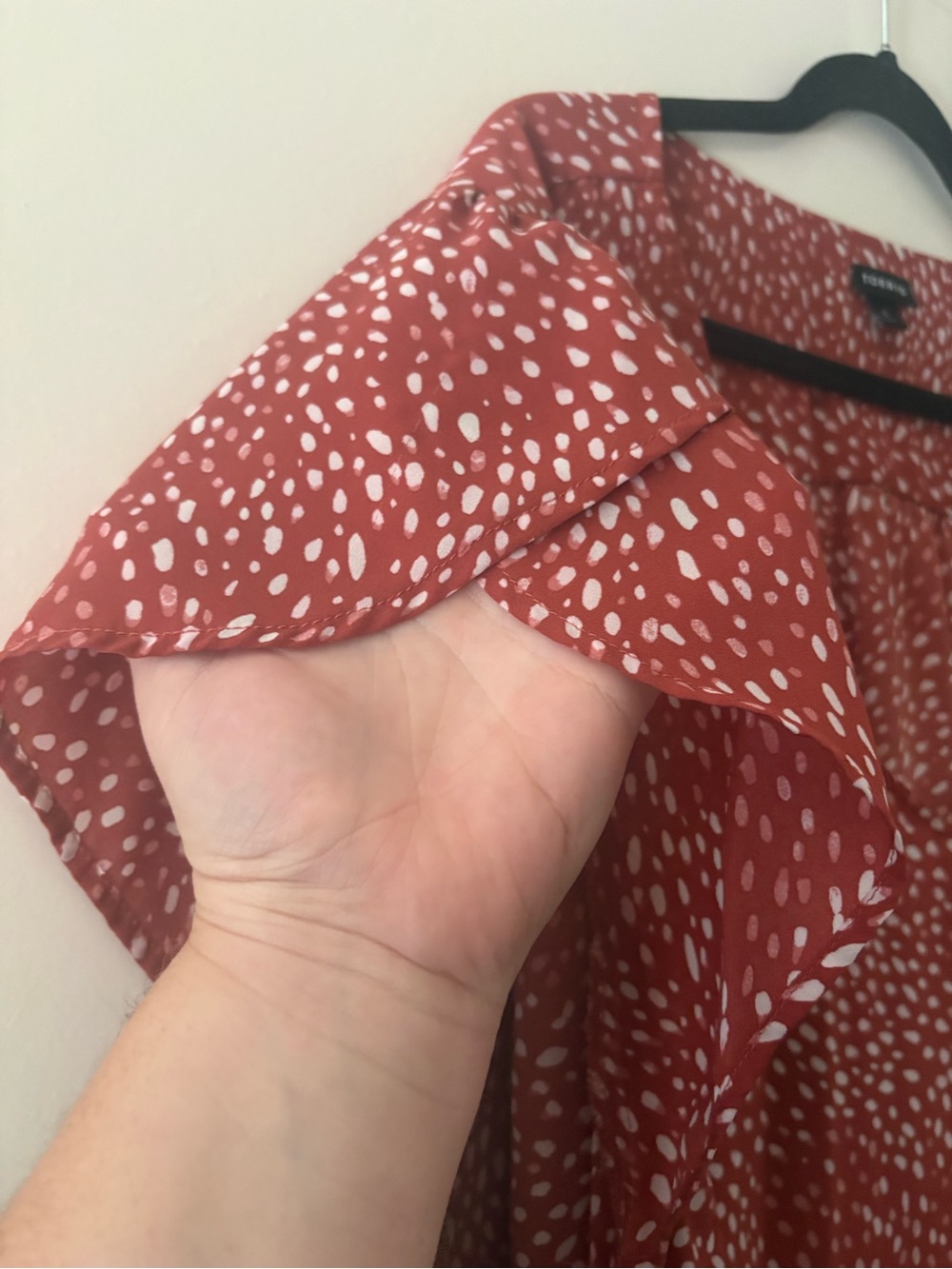 Torrid Rust Dot Ruffle Sleeve Blouse - Picture 3 of 4